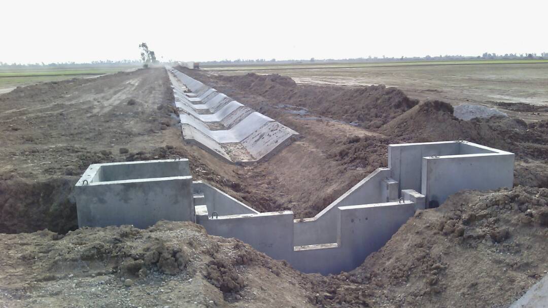 ارزیابی عوامل مؤثر بر بهره‌برداری از شبکه آبیاری و زهکشی با استفاده از روش AHP (تحليل سلسله مراتبي توسط نرم افزار اكسپرت چويس)