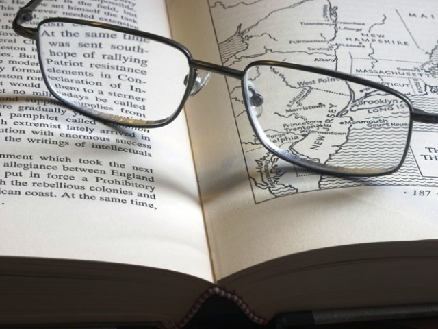 حفظ حریم خصوصی در خانه: تجزیه و تحلیل الگوهای رفتاری در پیکره بندی فضایی خانه های سنتی و مدرن در شهر همدان بر اساس مفهوم نحو فضا