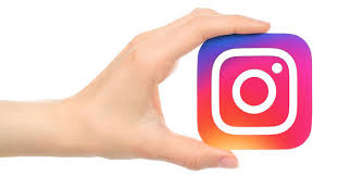 پاورپوینت با موضوع بررسی کامل تاریخچه اینستاگرام (Instagram) از ابتدا تا کنون